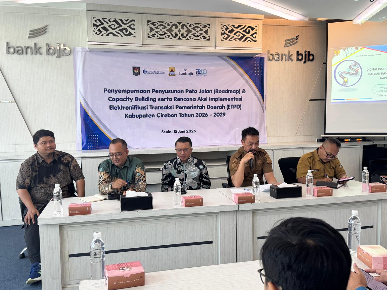 Penyempurnaan Penyusunan Peta Jalan serta Rencana Aksi Implementasi Elektronifikasi Transaksi Pemerintah Daerah Kabupaten Cirebon tahun 2026 - 2029